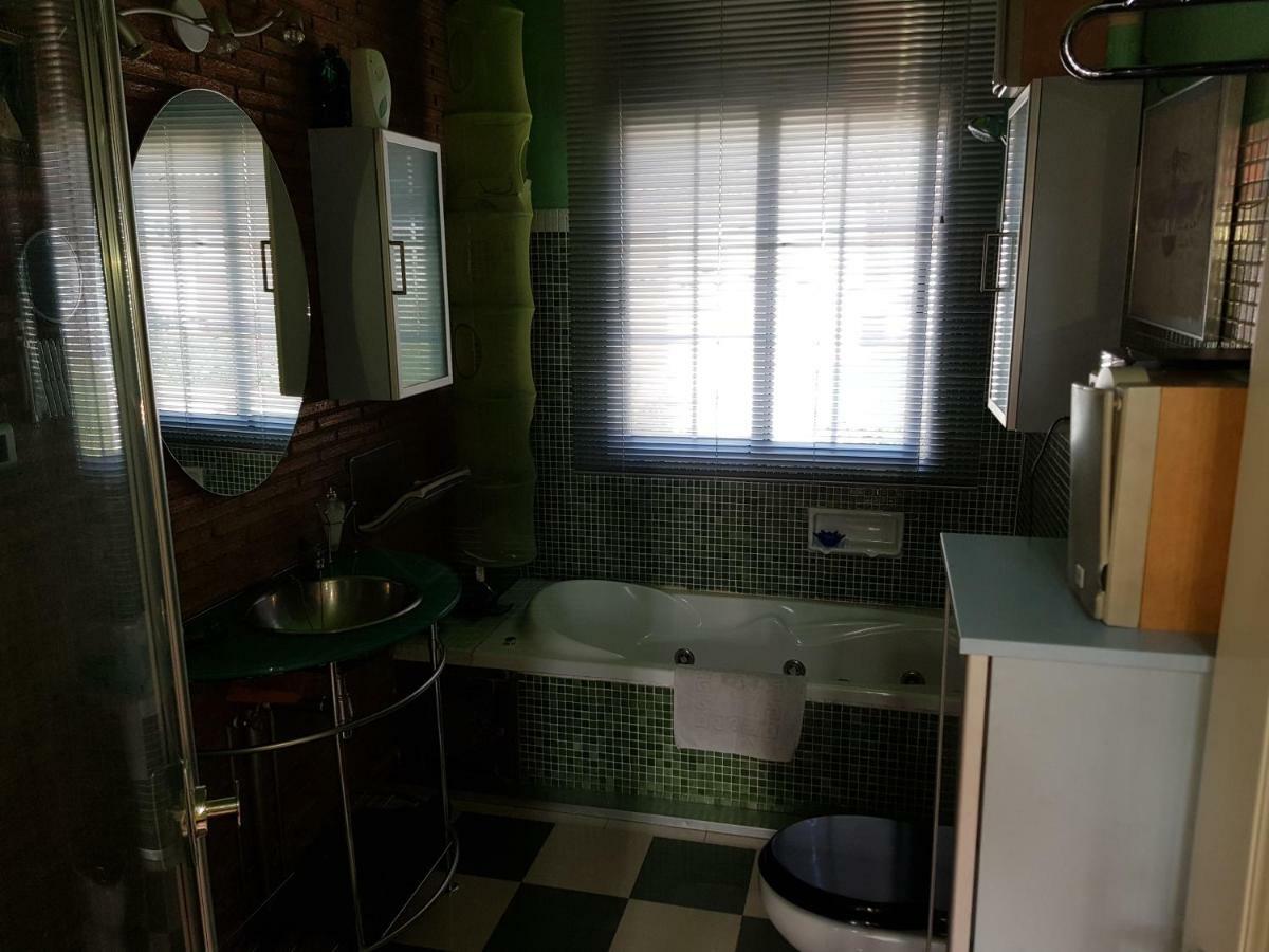 Villa Casa En Peligros Cerca De Granada Esterno foto